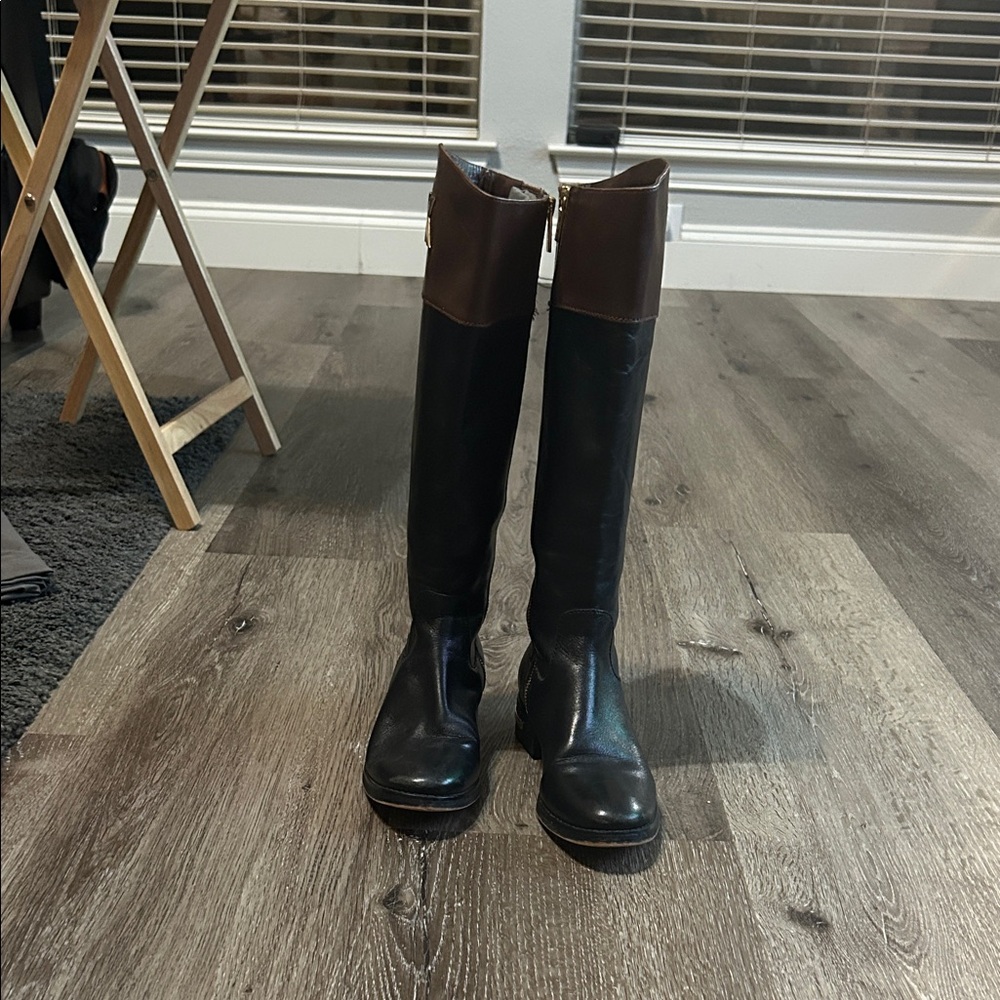 Michael Kors Hayley Black/Brown Leather Zip Up Riding Boots